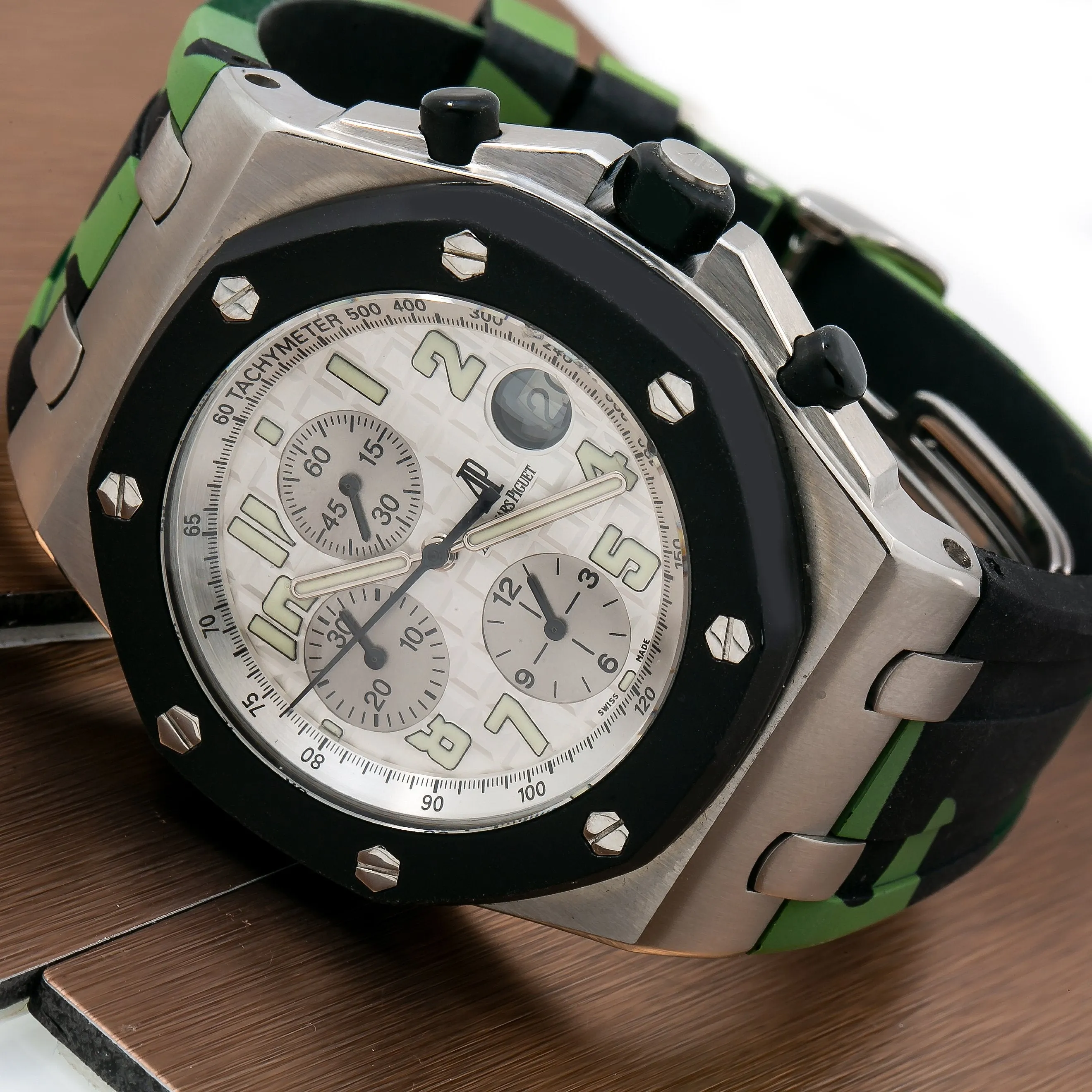 Audemars Piguet Royal Oak Offshore Chronograph 25940SK 40MM White Dial With Rubber Bracelet