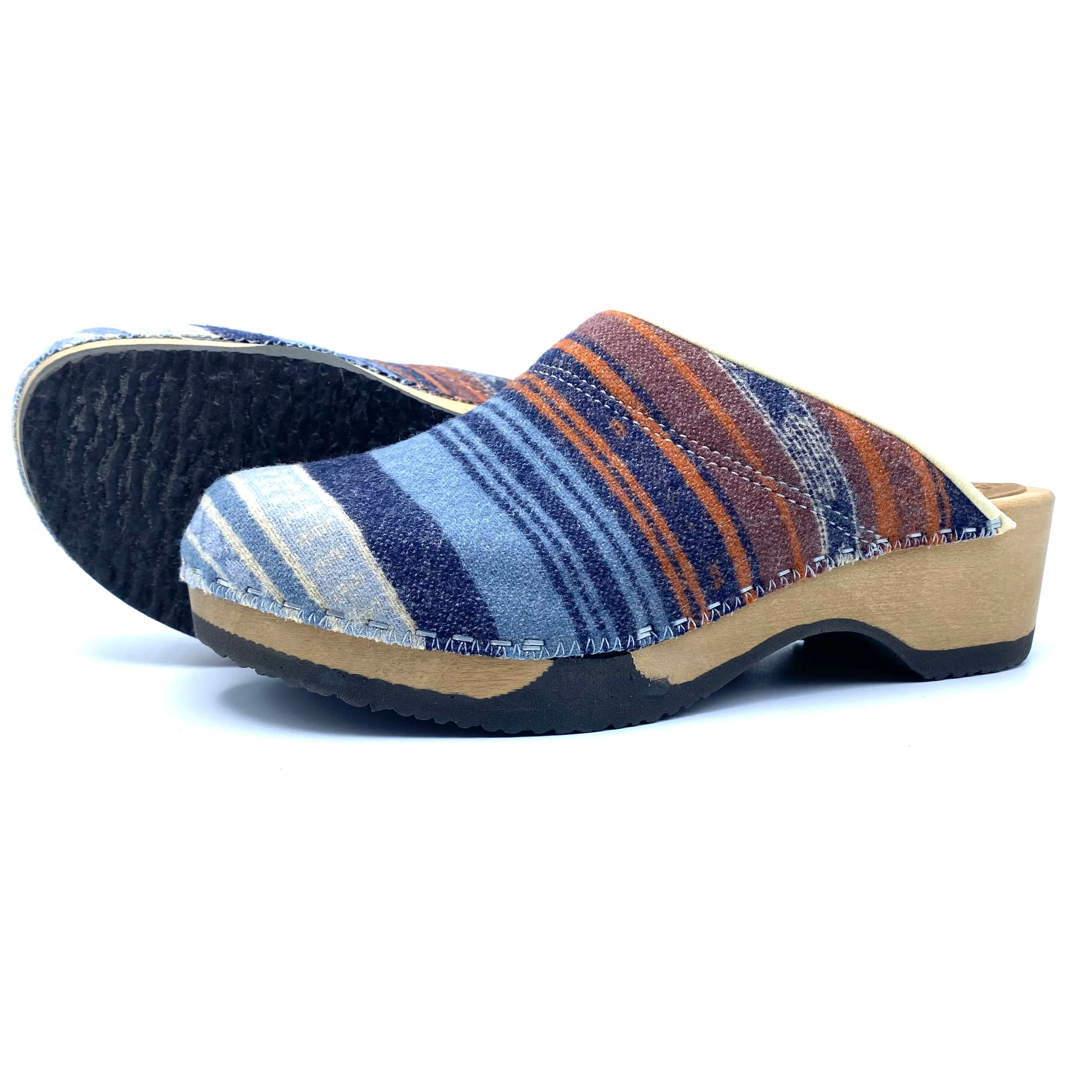 Embla Clogs | Camano