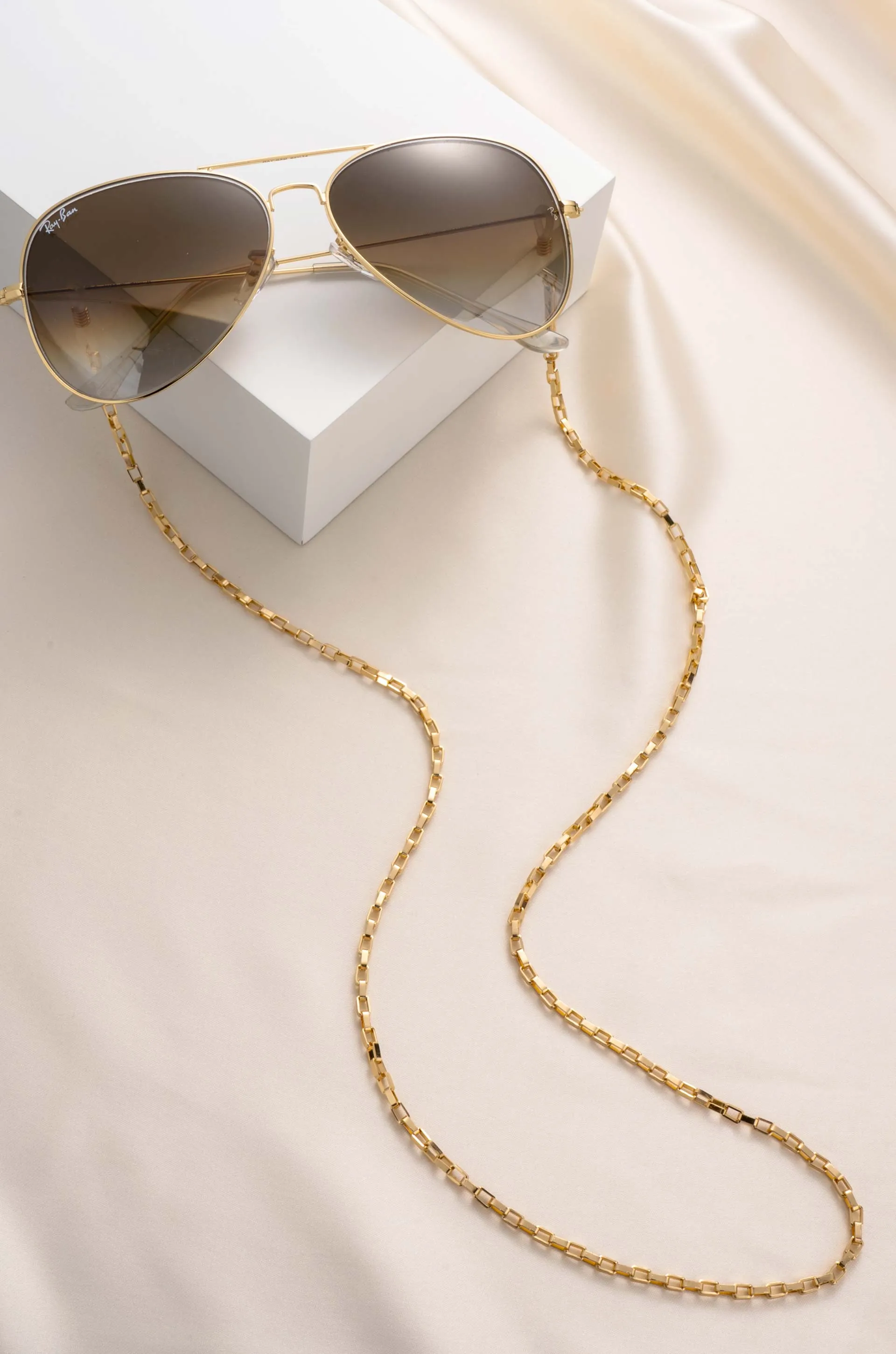 Golden Rays Rectangle Glasses Chain