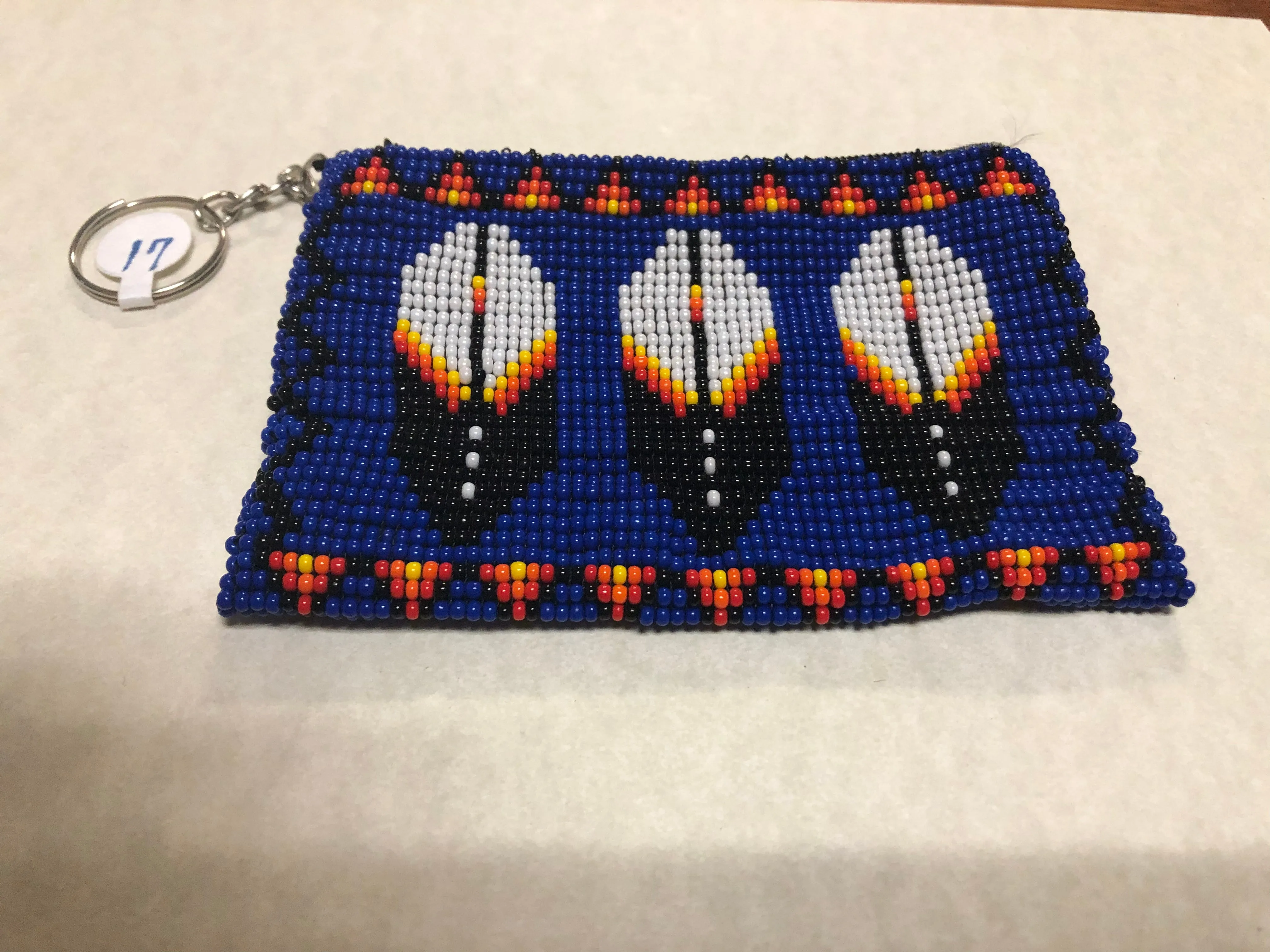 Guatemalan handcrafted glass seed beads change purse