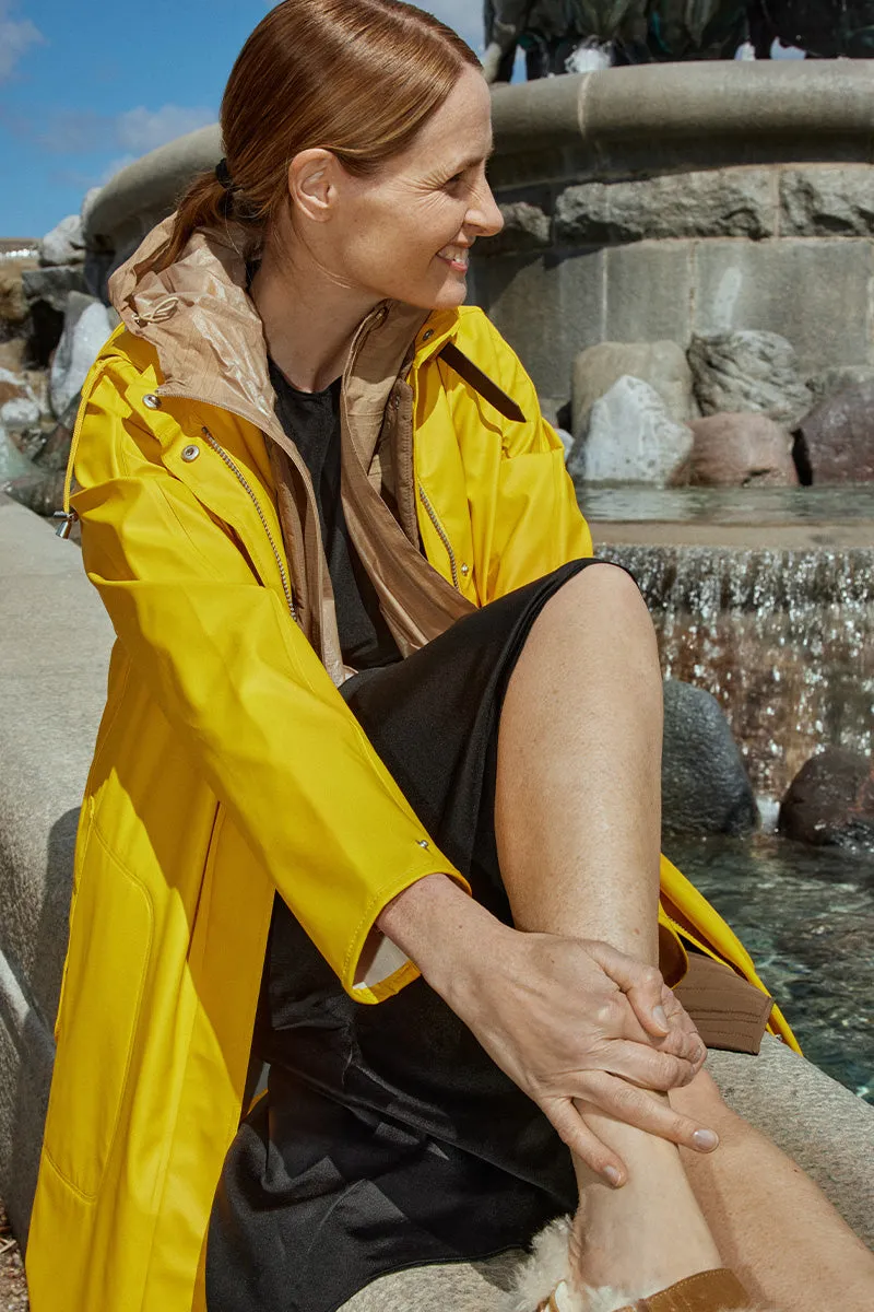 Rain71 | Cyber Yellow | Regnfrakke fra Ilse Jacobsen