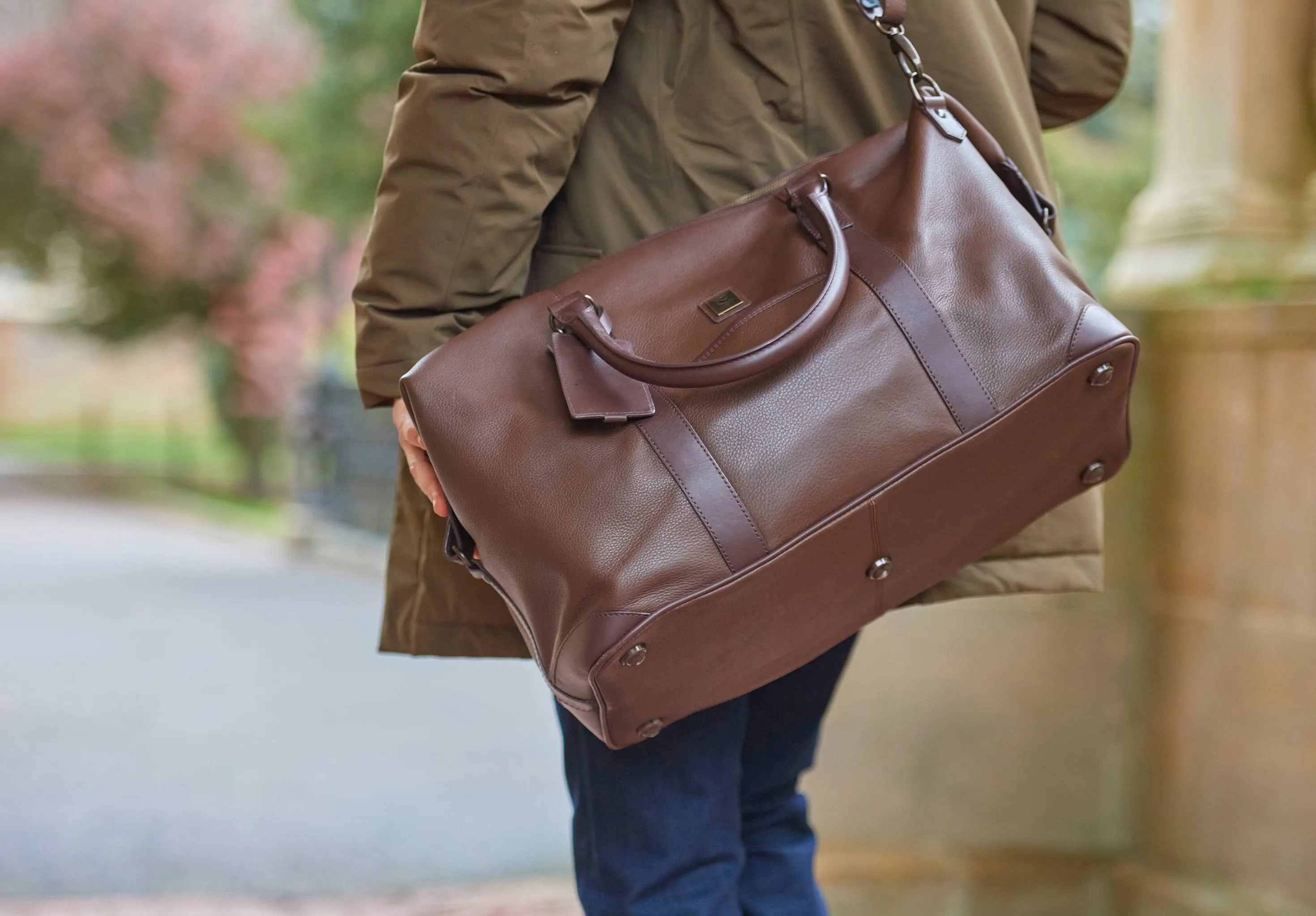 Tollymore Leather Holdall - Walnut